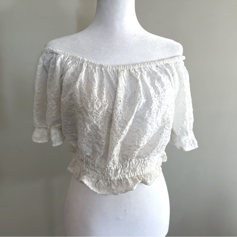 American Eagle crop top off the shoulder size M top